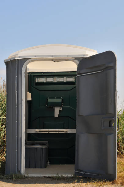 Best Porta potty rental near me  in Bradford, OH